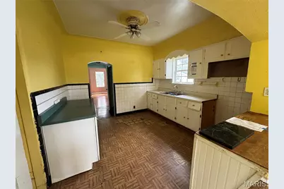 9705 Perrin Avenue, Lemay, MO 63125 - Photo 15