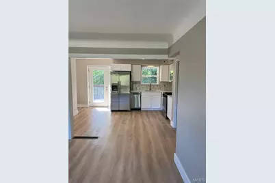 4120 Rain Ridge Drive, Saint Louis, MO 63125 - Photo 7