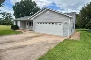 202 S Norwood Ave, Montgomery City, MO 63361 - Photo 3