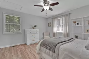 9049 W Swan Cir, Saint Louis, MO 63144 - Photo 13