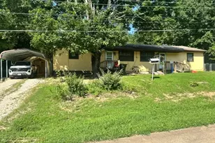 307 N Lucas St, Pilot Knob, MO 63663 - Photo 3
