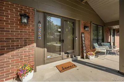 1538 Woodroyal West Drive, Chesterfield, MO 63017 - Photo 3