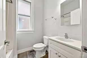 3437 Dunnica Ave, Saint Louis, MO 63118 - Photo 9