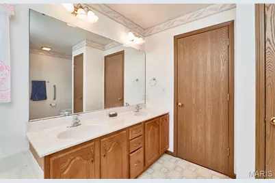 207 Sassafras Parc Drive, O'Fallon, MO 63368 - Photo 55