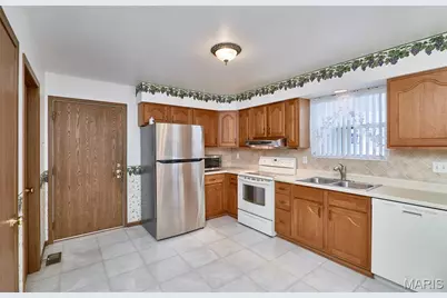 207 Sassafras Parc Drive, O'Fallon, MO 63368 - Photo 23