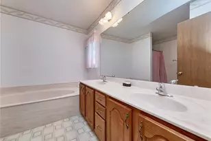207 Sassafras Parc Dr, O'Fallon, MO 63368 - Photo 19