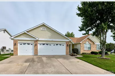207 Sassafras Parc Drive, O'Fallon, MO 63368 - Photo 5