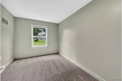 806 S 4th Street, Ellisville, MO 63336 - Photo 31