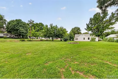 806 S 4th Street, Ellisville, MO 63336 - Photo 57