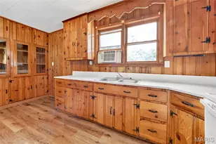 806 S 4th St, Ellisville, MO 63336 - Photo 23