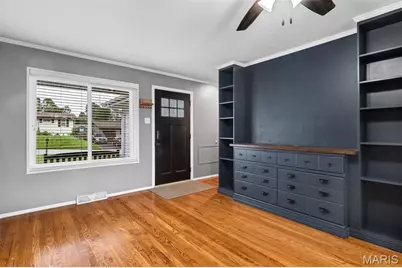 218 Martigney Drive, Saint Louis, MO 63129 - Photo 7