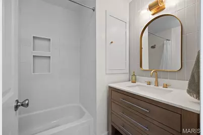 2869 Missouri Avenue, Saint Louis, MO 63118 - Photo 17