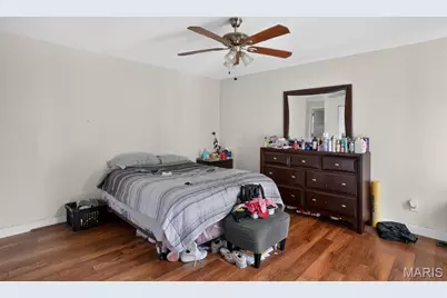 5998 Sir Edward Court, Florissant, MO 63033 - Photo 15