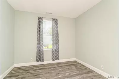 920 Maupin Street, Saint Clair, MO 63077 - Photo 11