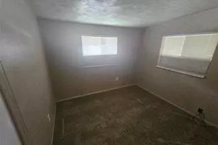 9117 Macon Ave, Saint Louis, MO 63134 - Photo 5
