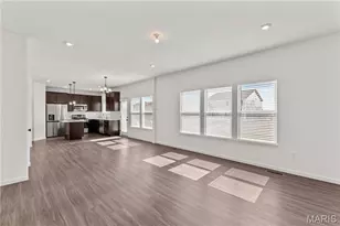 126 Cardow Dr, O'Fallon, MO 63368 - Photo 7