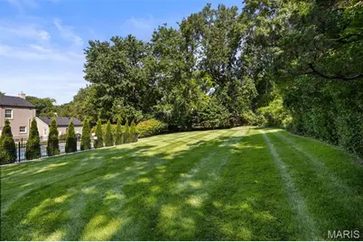 25 Berkshire Drive, Richmond Heights, MO 63117 - Photo 27