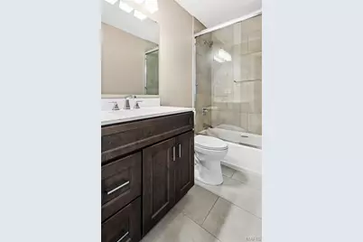11482 Essex Avenue, Maryland Heights, MO 63043 - Photo 27