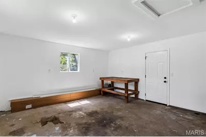 11482 Essex Avenue, Maryland Heights, MO 63043 - Photo 39