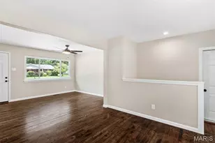 11482 Essex Ave, Maryland Heights, MO 63043 - Photo 15