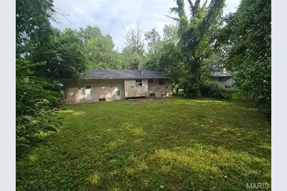 10309 Durness Drive, Saint Louis, MO 63137 - Photo 9