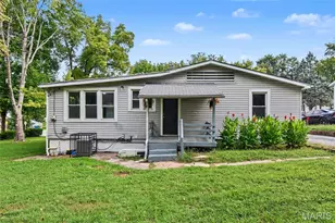 154 Becker Dr, Saint Louis, MO 63135 - Photo 13