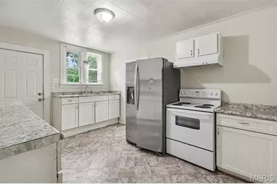 154 Becker Drive, Saint Louis, MO 63135 - Photo 5