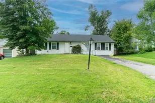 6936 Greenholly Dr, Saint Louis, MO 63123 - Photo 19