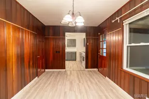 6936 Greenholly Dr, Saint Louis, MO 63123 - Photo 7