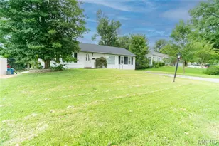 6936 Greenholly Dr, Saint Louis, MO 63123 - Photo 23