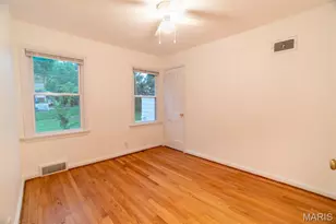 6936 Greenholly Dr, Saint Louis, MO 63123 - Photo 13