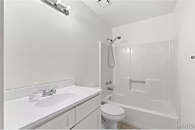 2701 Wellington Drive, Florissant, MO 63033 - Photo 29