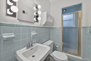 931 Dalkeith Ln, Saint Louis, MO 63132 - Photo 25