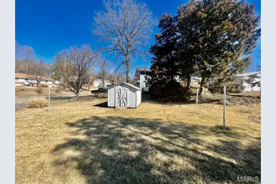3338 Elm Street, Saint Charles, MO 63301 - Photo 9