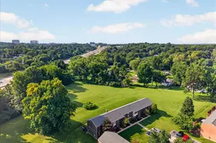 12310 Rossridge Ct, Saint Louis, MO 63146 - Photo 29