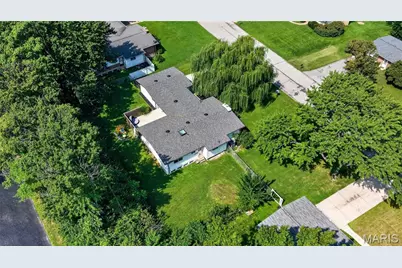 141 Nassau Circle, Saint Louis, MO 63146 - Photo 45
