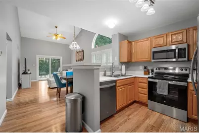 605 Timber Creek Trail, O'Fallon, MO 63368 - Photo 3