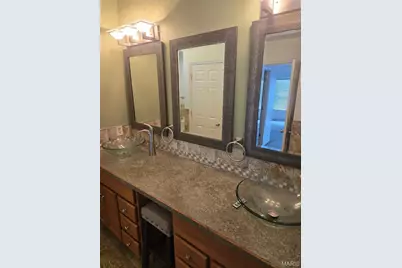 4139 Westminster Place, Saint Louis, MO 63108 - Photo 3