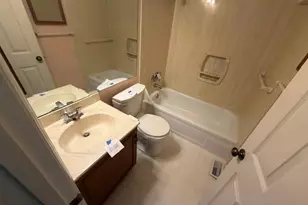 16323 Bellingham Dr, Chesterfield, MO 63017 - Photo 19