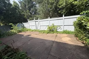 16323 Bellingham Dr, Chesterfield, MO 63017 - Photo 3
