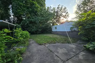 7134 Drury Ln, Saint Louis, MO 63143 - Photo 15