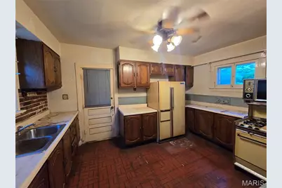 7134 Drury Lane, Saint Louis, MO 63143 - Photo 25