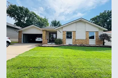 2424 Country Wood Drive, Maryland Heights, MO 63043 - Photo 1