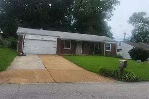 10448 Quaker Dr, Dellwood, MO 63136 - Photo 1