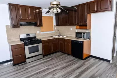 10448 Quaker Drive, Dellwood, MO 63136 - Photo 19