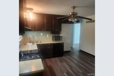 10448 Quaker Drive, Dellwood, MO 63136 - Photo 5