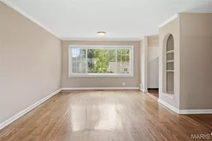1134 Roxton Dr, Saint Louis, MO 63137 - Photo 3
