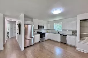 1249 Moonlight Dr, Arnold, MO 63010 - Photo 9