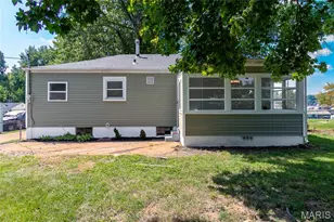 9866 Eastdell Dr, Dellwood, MO 63136 - Photo 7