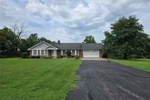 103 Meadow Ridge Dr, Troy, MO 63379 - Photo 5